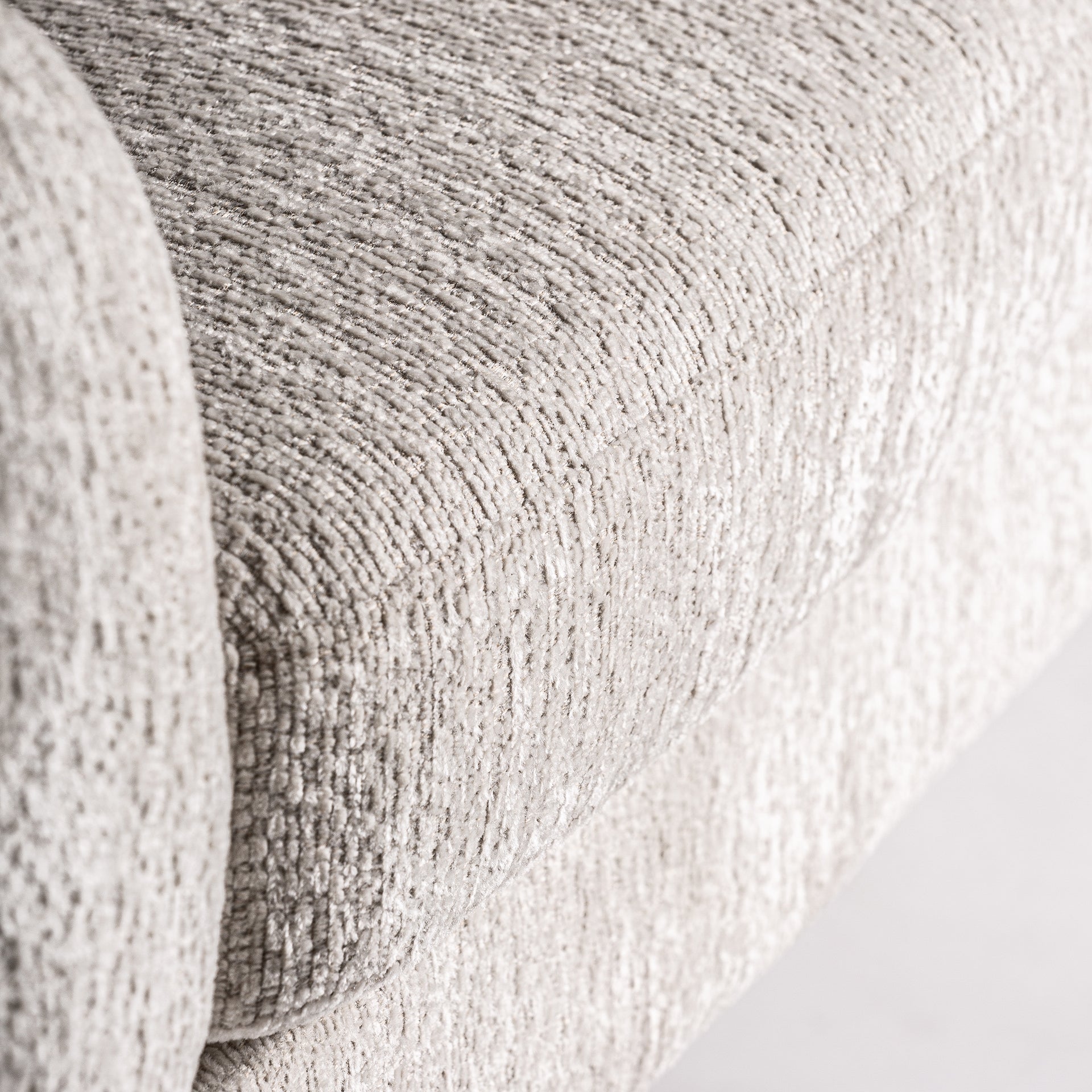 ELISE ARMCHAIR